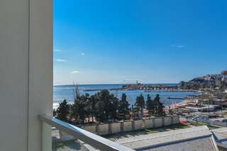 Апартаменты Apartments Menuet Будва Апартаменты с видом на море-2