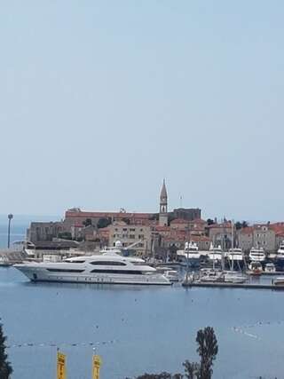 Апартаменты Apartments Menuet Будва Апартаменты с видом на море-2